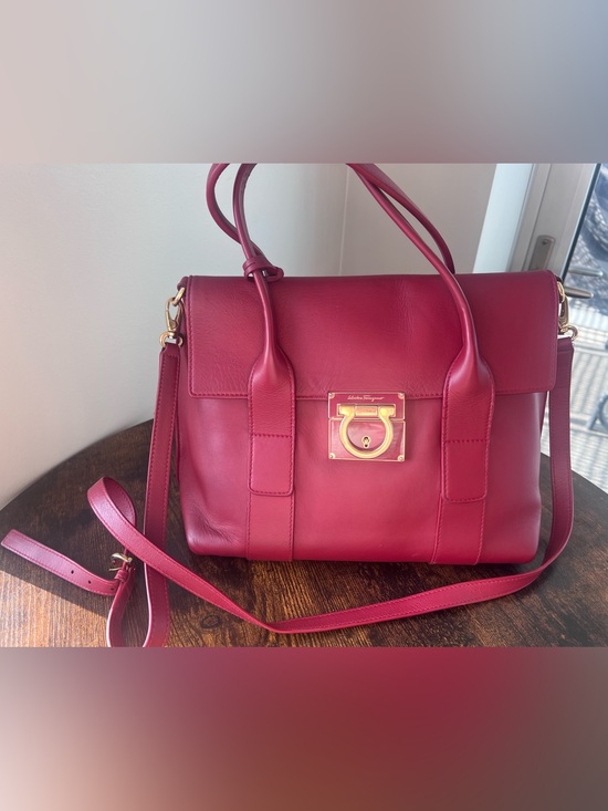 Salvatore Ferragamo Handbags - Salvatore Ferragamo Purse